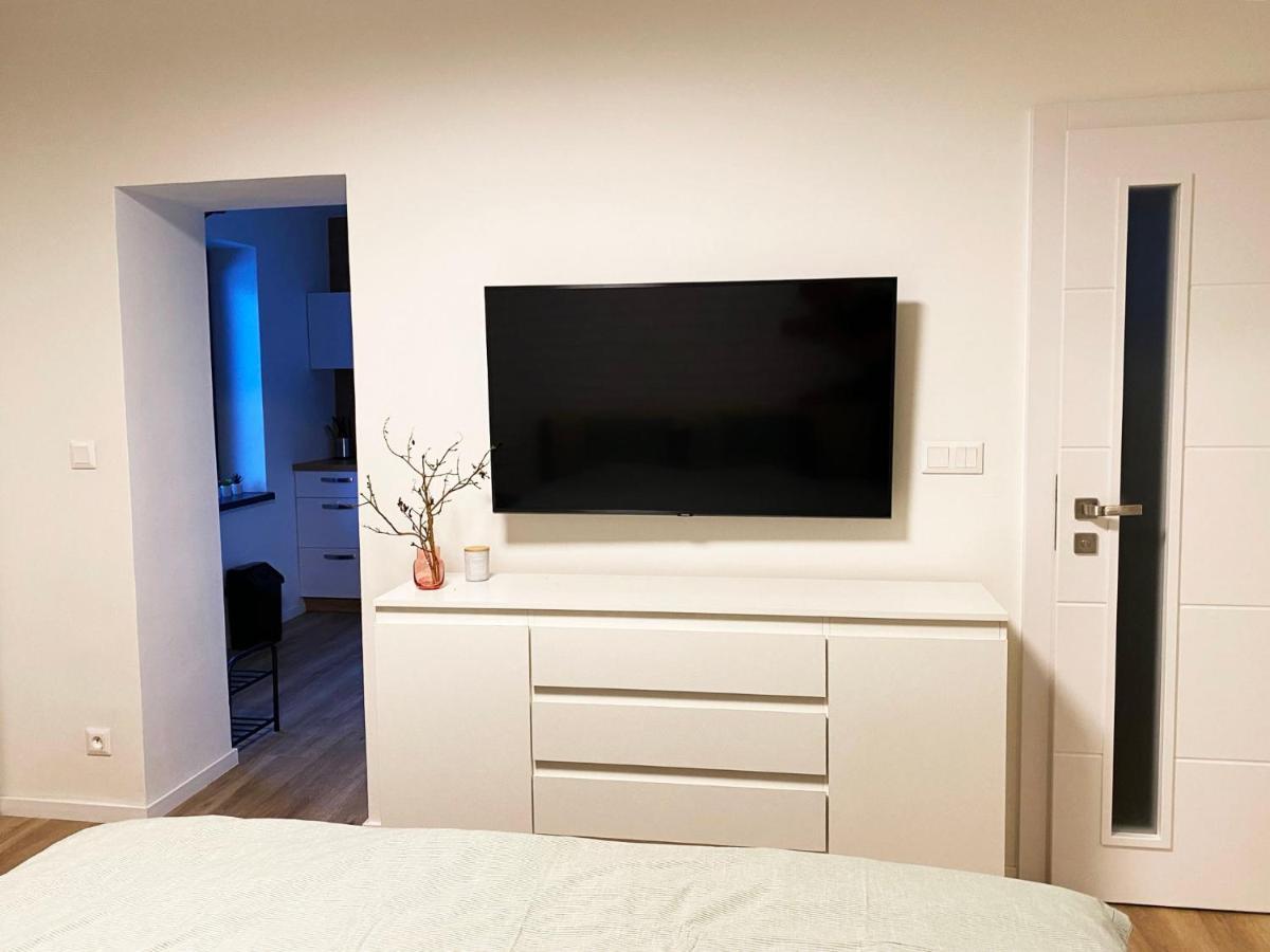Apartmány Elli Mýto pod Ďumbierom Exterior foto